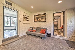 Retro Updated Blanco Abode - Steps to Main Street!