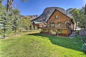 Updated Mtn Home w/ Deck on Uncompahgre River