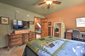 Updated Mtn Home w/ Deck on Uncompahgre River