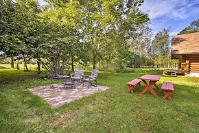 Valders Log Home Near EEA Air Show & Sheboygan!