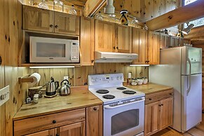 Valders Log Home Near EEA Air Show & Sheboygan!