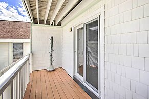 Bright Fernandina Beach Townhome: Walk to Ocean!