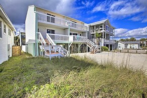 Bright Fernandina Beach Townhome: Walk to Ocean!