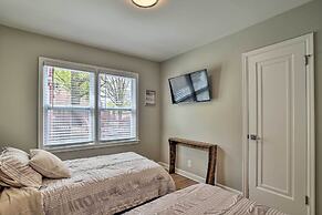 Cozy Home: Wifi, Parking, 5 Mi to Dtwn Mpls!