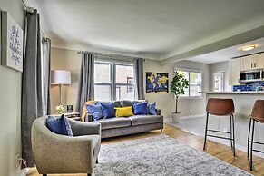 Cozy Home: Wifi, Parking, 5 Mi to Dtwn Mpls!