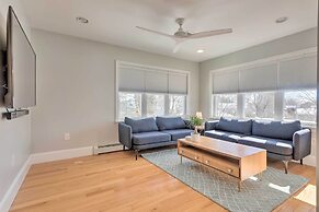 Renovated Barrington Cottage w/ Beach Access!