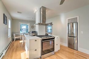 Renovated Barrington Cottage w/ Beach Access!