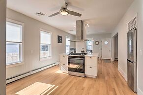 Renovated Barrington Cottage w/ Beach Access!