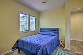 Townhome w/ Outdoor Shower < 1 Mile to Downtown