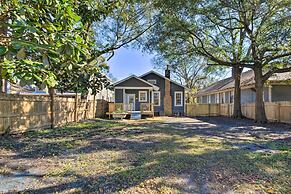 Renovated Historic Home w/ Yard: 2 Mi to Dtwn