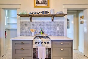 Renovated Historic Home w/ Yard: 2 Mi to Dtwn