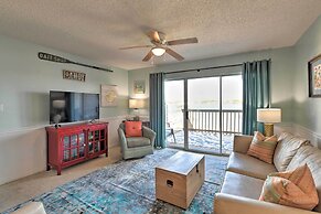 Stylish Gulf Shores Getaway w/ Dock Access!