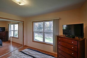 Quaint Duluth Hideaway w/ Private Fenced-in Yard!