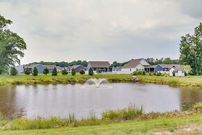 Covered Patio, Grill & Hammock: Frankford Home!