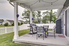 Covered Patio, Grill & Hammock: Frankford Home!