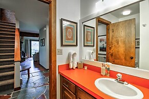 Stowe Vacation Rental w/ Deck & Mountain Views!
