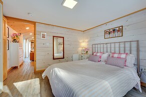Orwell Cabin on Sunrise Lake w/ Private Dock & BBQ