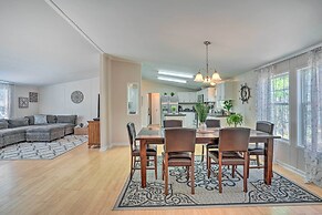 Mt Pleasant Retreat w/ Grill: 10 Mi to Beach