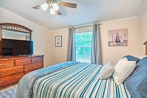 Mt Pleasant Retreat w/ Grill: 10 Mi to Beach