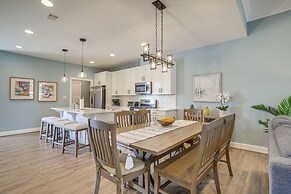 Screened Porch, Outdoor Shower: Millville Villa