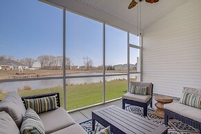 Screened Porch, Outdoor Shower: Millville Villa