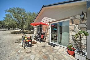 Family Friendly Hill Country Home: 13 Mi to Lake!