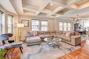 Updated Baltimore Home 8 Mi to Downtown!