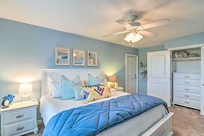 Sea Isle Retreat: Restaurant, Bar & Marina On-site