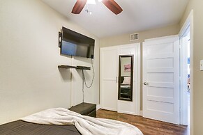 Pool & Ocean Views: Beachfront Condo in Galveston