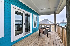 Boat Launch Access: Galveston Home Near Beach!