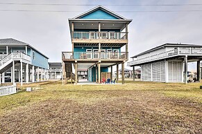 Boat Launch Access: Galveston Home Near Beach!