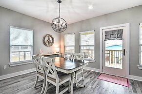 Boat Launch Access: Galveston Home Near Beach!