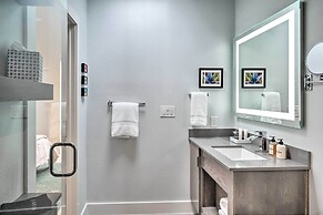 Stunning Austin Retreat w/ Pool, 5 Mi to Downtown!