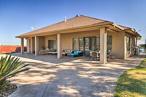 Elk Grove Getaway w/ Saltwater Pool Near Wineries!