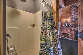 Upscale Montgomery Cabin, Near Jay Peak Resort!