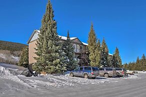 Blue River Condo w/ Views - 5 Mi to Breckenridge!
