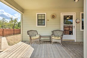 Cozy Canyon Lake Cottage: 1 Mi to Guadalupe River!
