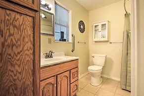 Cozy Canyon Lake Cottage: 1 Mi to Guadalupe River!