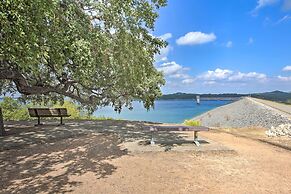 Cozy Canyon Lake Cottage: 1 Mi to Guadalupe River!