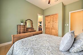 Lakeview Escape w/ Hot Tub, 1 Mi to Canyon Lake