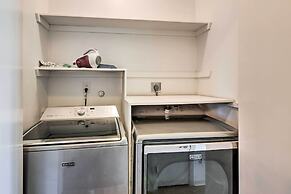 Sea Isle Galveston Getaway < 1 Mile to Beach!