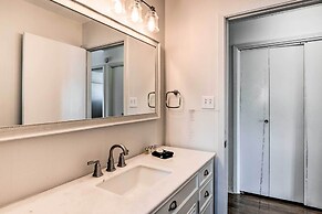 Sea Isle Galveston Getaway < 1 Mile to Beach!