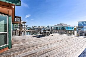 Sea Isle Galveston Getaway < 1 Mile to Beach!