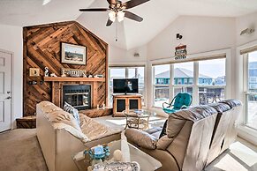 Sea Isle Galveston Getaway < 1 Mile to Beach!