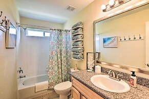 Walk to Sea Isle Beach: Bright Galveston Home!