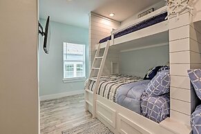 Villa Azul Galveston Home: Modern & Beachfront!