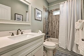 Villa Azul Galveston Home: Modern & Beachfront!