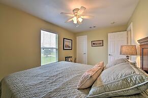 1/4 Mi to Beach: Canal-view Home in Galveston!