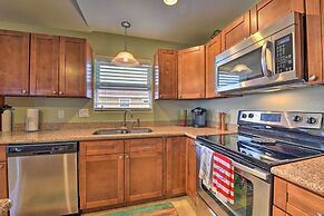 1/4 Mi to Beach: Canal-view Home in Galveston!