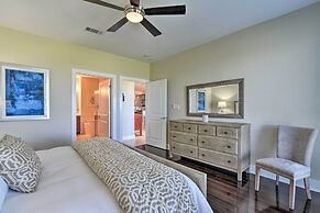 Gulf View + Beach Access: Galveston Resort Condo!